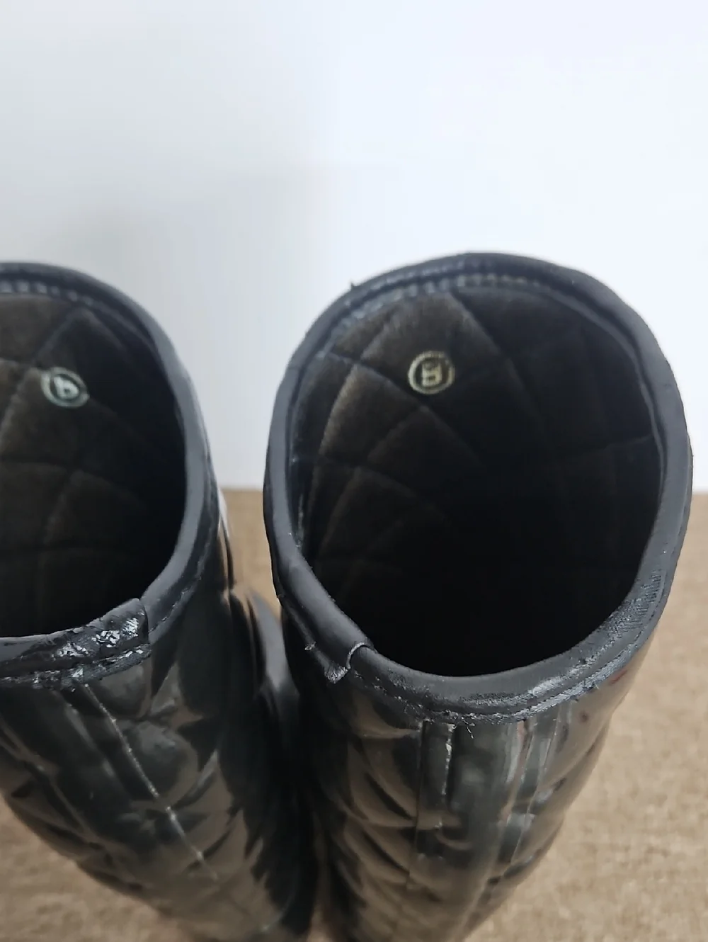 Hunter Black Quilted Glossy Tall Boots Size 7 Womens